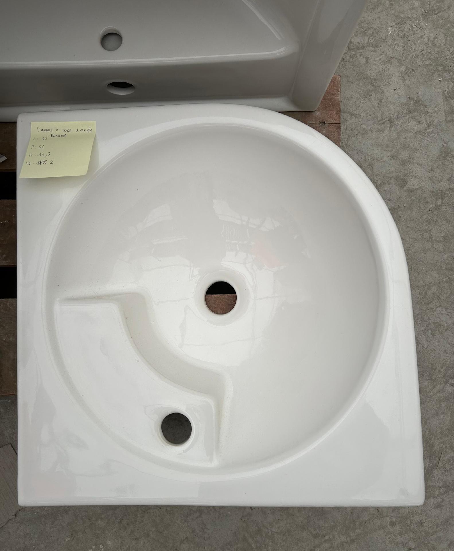Vasque à poser d'angle reconditionné Duravit